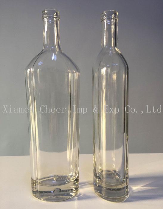 750 ml stikla šķidrums bottles.jpg 750ml glass liquor bottles.jpg